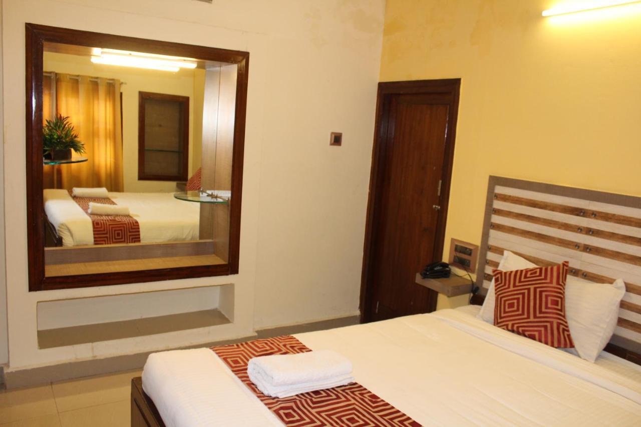 Kaveri Hotel Bed & Breakfast Mysore Exterior foto