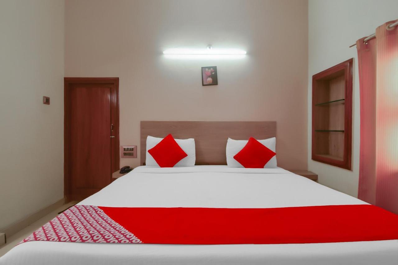 Kaveri Hotel Bed & Breakfast Mysore Exterior foto